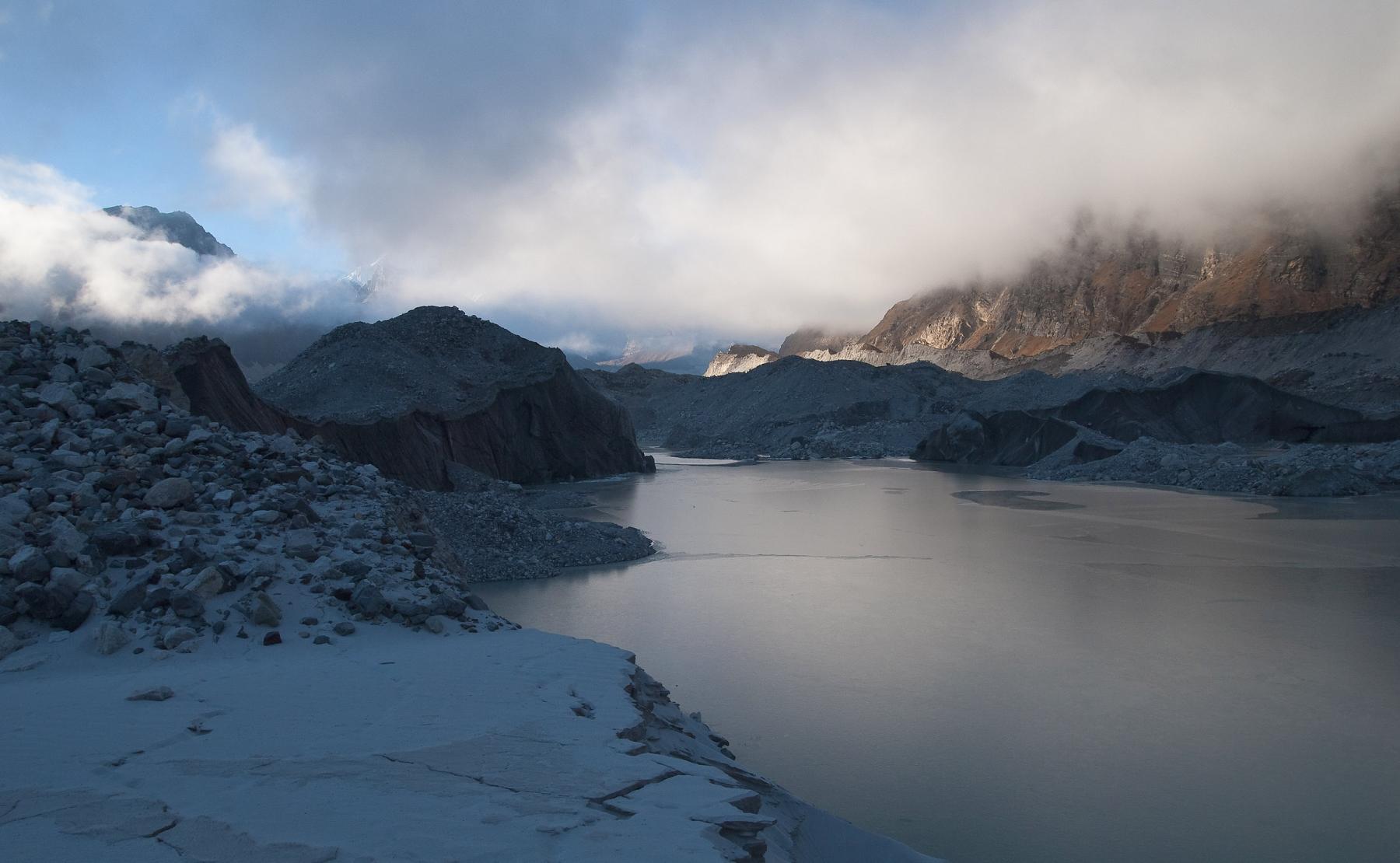 Ngozumpa Glacier
